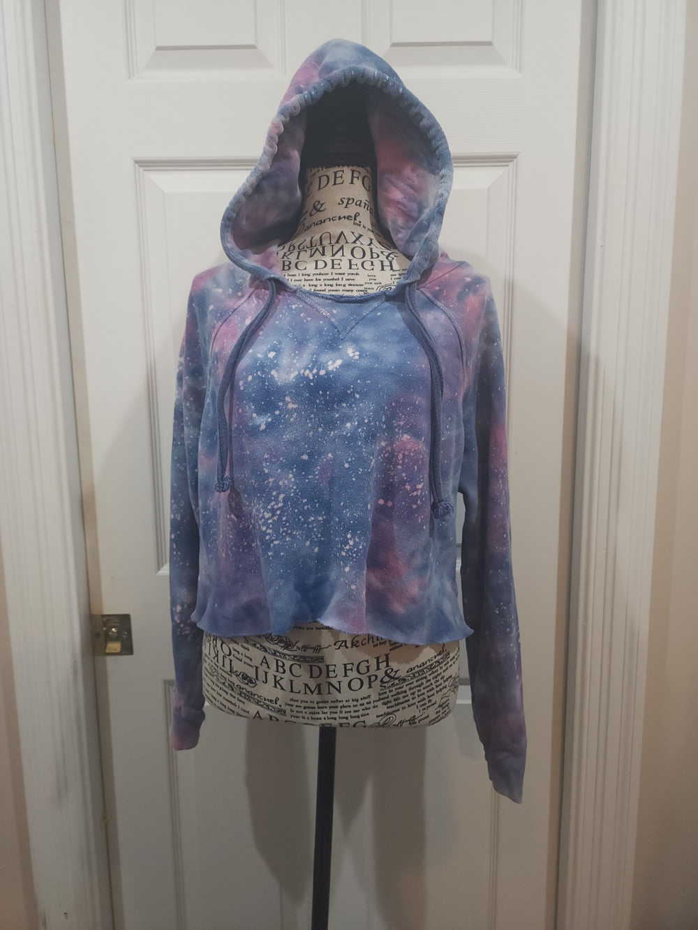 Spiritual Gangster Galaxy Tie-Dye Hooded Crop Sweater - Blue, Purple, Pink